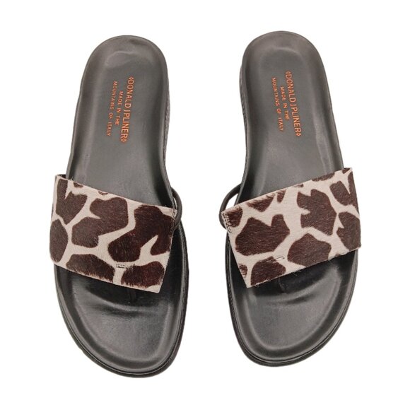Donald Pliner Fifi Cow Print Sandals Womens 8.5 Bone Brown Calf Hair Thong Comfy - Picture 2 of 5
